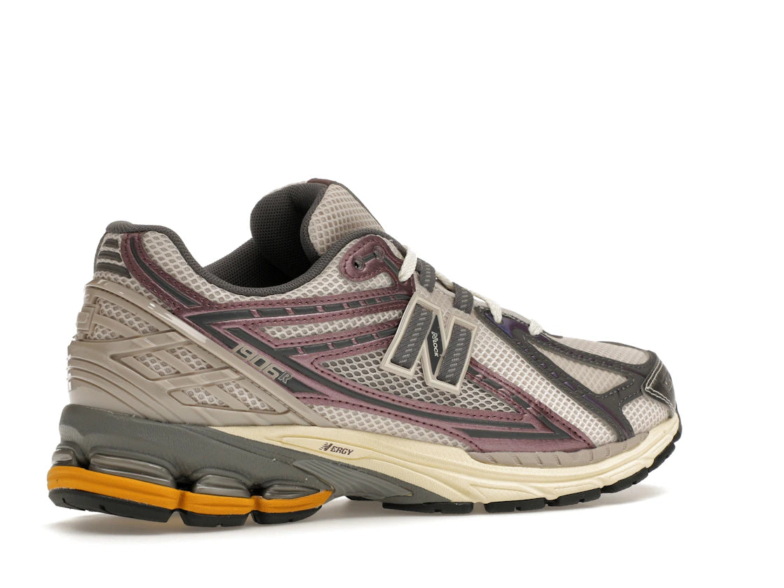 New Balance 1906R Licorice