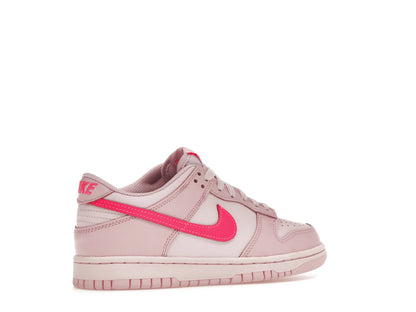 Nike Dunk Low Triple Pink