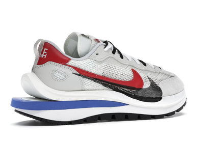Nike Vaporwaffle sacai Sport Fuchsia Game Royal