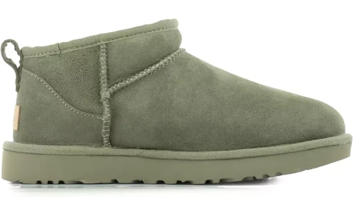 UGG Classic Ultra Mini Boot Moss Green – Styl i komfort