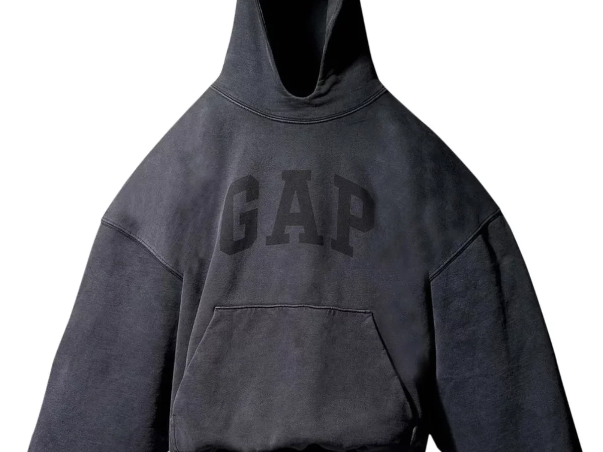 Yeezy-Gap-Balenciaga-Dove-